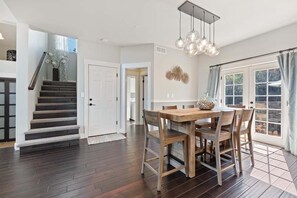 Interior - Hillside at Horsetooth Lake & Mtn Views, Trails (Fort Collins)