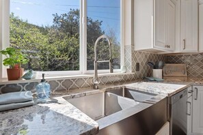 Maison, Plusieurs lits, patio, vue sur la montagne | Vue de la chambre