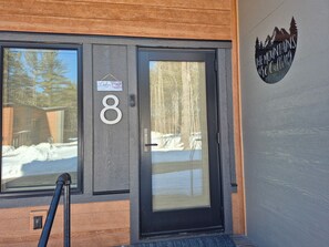 Exterior detail - Escape to your perfect Adirondack retreat. (Wilmington)