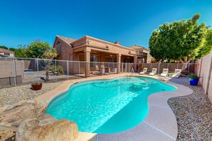 Pool - Sun-soaked home with game tables, office, fireplace, & mtn view (Glendale)