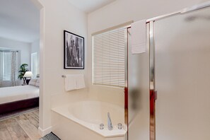 Shower, hair dryer, towels - Sun-soaked home with game tables, office, fireplace, & mtn view (Glendale)