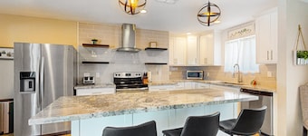 Luxe getaway with private heated pool, patio, and mountain views - walk to park