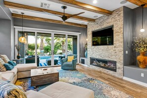 Smart TV, fireplace, stereo - Snowbird-Friendly Home with Private Pool, Grill, AC, Fireplace, & WiFi - Dogs OK (Glendale)