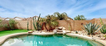 Dog-friendly home with private heated pool, enclosed backyard, patio, grill, W/D