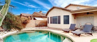 Dog-friendly home with private heated pool, enclosed backyard, patio, grill, W/D