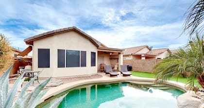 Dog-friendly home with private heated pool, enclosed backyard, patio, grill, W/D