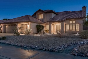 Exterior - Mountain view home with pool, spa and dog friendly (La Quinta)