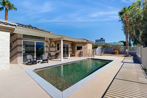 A heated pool - Inviting dog-friendly home w/pool, outdoor kitchen + mountain & golf course view (Bermuda Dunes)