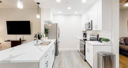 Chic dog-friendly condo with pool, central AC, washer/dryer, & grill