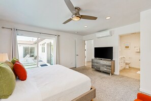 4 bedrooms, iron/ironing board, free WiFi, bed sheets - Racquet Club East Gem with 2 primary suites, heated pool & spa (Palm Springs)