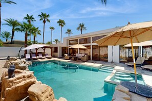A heated pool - Fabulous, family-friendly home w/ private pool & spa, outdoor kitchen, wet bar (Rancho Mirage)