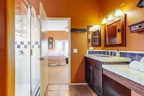 Shower, hair dryer, towels - Chic La Quinta Cove Retreat | Pool and Spa , Near Old Town 3BR #221616 (La Quinta)