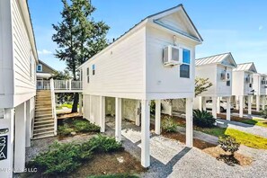 Luokittelematon kuva, 3 kautta 10, painike