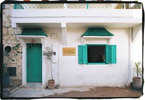 Exterior detail - Small traditional Moroccan Riad ideal for families or retreats, sea view. (Tamraght, Agadir)