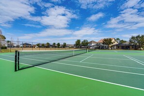 Sports court - Deck + Community Perks: Home Near Disney Parks! (Davenport)