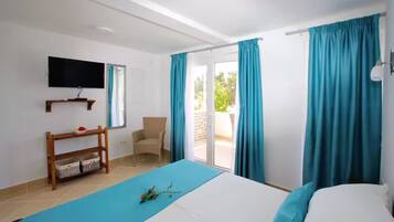 1 bedroom, internet, bed sheets
