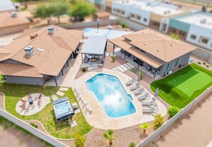 Beheizter Pool