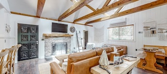 Dog-friendly, renovated home with fireplace & amazing deck