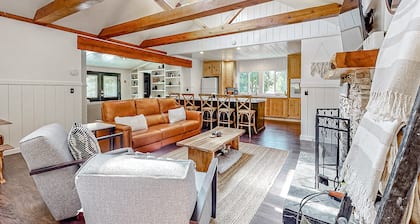 Dog-friendly, renovated home with fireplace & amazing deck