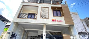 OYO 95180 Enshe Guest House Syariah