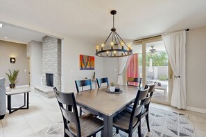 Dining - Your perfect Scottsdale escape with a private pool, spacious layout, and parking (Scottsdale)