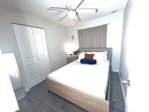 Imagen sin descripción, 2 de 16, botón