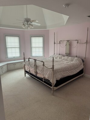 WiFi、ベッドシーツ