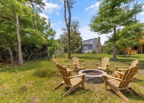 3-bedroom house in lovely Sandbridge Beach-Budget Getaway