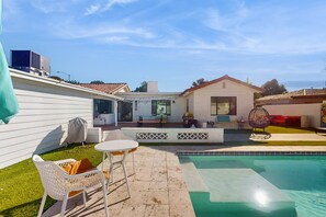 Pool - Sunny downtown home with private pool, hammock, enclosed backyard, grill, patio (Phoenix)