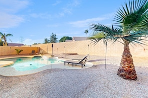 Beheizter Pool