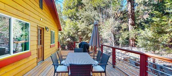 Beautifully remodeled mountain home with peaceful, private setting
