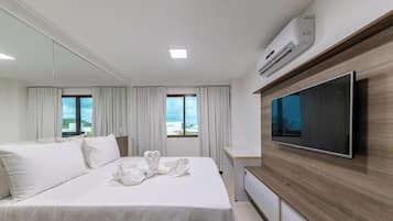 Apartamento básico | Cortinas opacas, tabla de planchar con plancha, wifi gratis