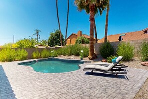 Pool - A stately luxury house with pool nestled in a serene neighborhood (Scottsdale)