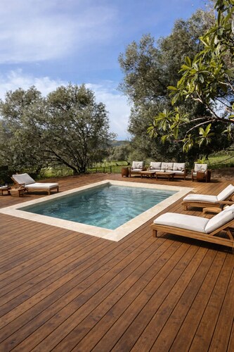 Typical Corsican house in the heart of nature