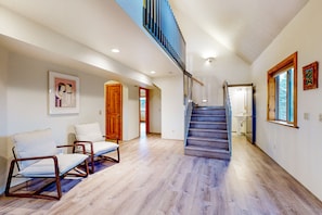 Interior - Charming Craftsman Escape Minutes from Snowbowl (Flagstaff)