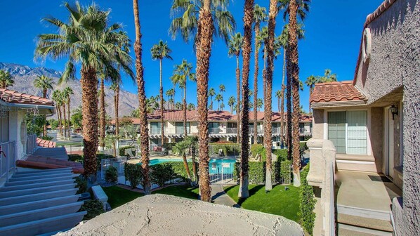 Exterior - Classic condo with gated entrance, mountain views & grill - dog-friendly (Palm Springs)