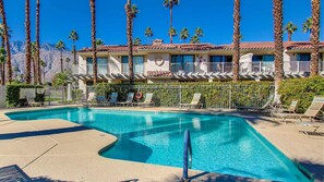 Pool - Classic condo with gated entrance, mountain views & grill - dog-friendly (Palm Springs)