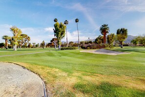 Golf - Historical, mid-century modern home w/ a private pool & gas grill - dogs welcome (Rancho Mirage)