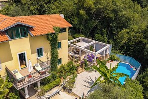 Exterior - Holiday home Nika with private swimming pool in Kastav (Kastav)