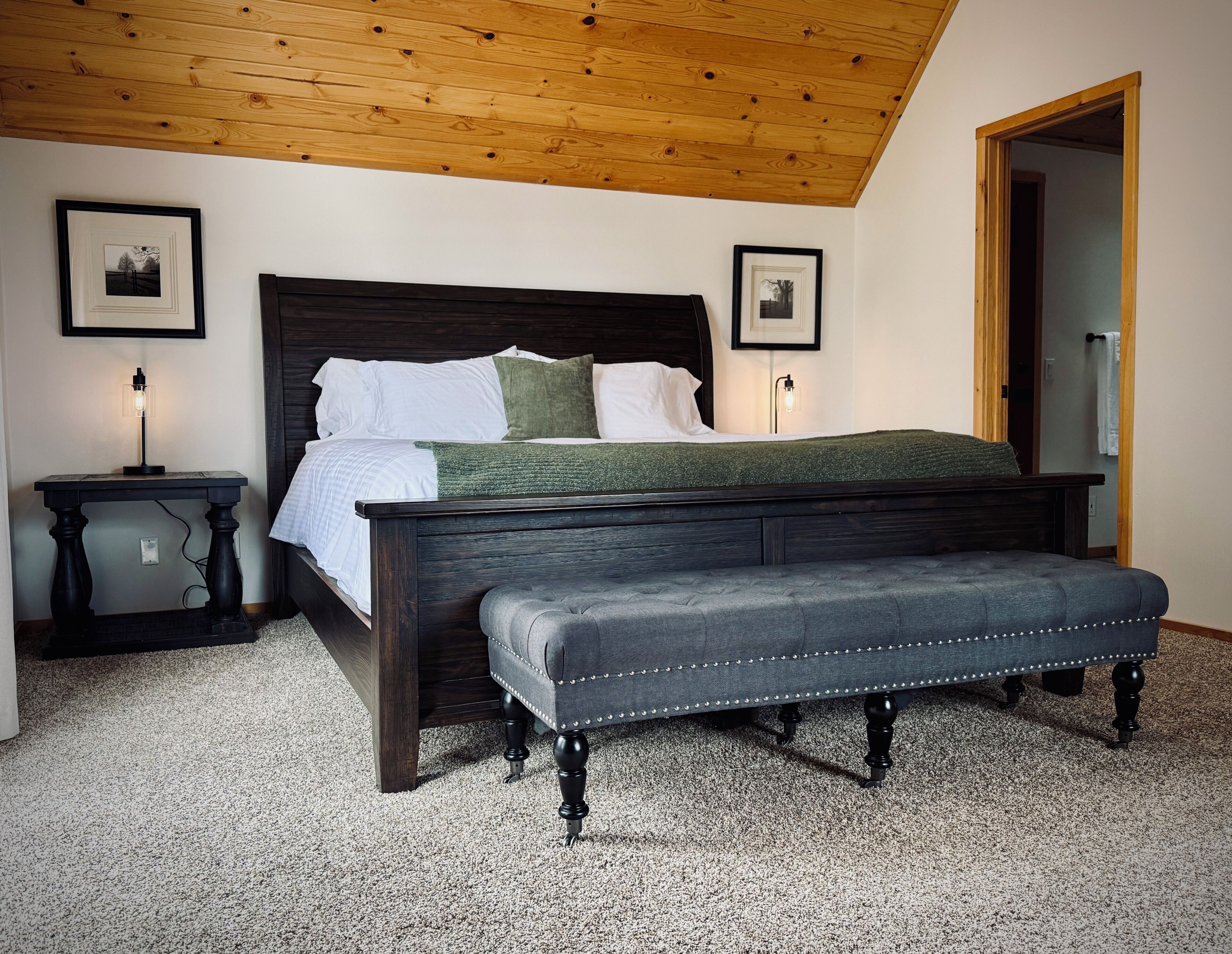 Hytte - udsigt over resort | Mørklægningsgardiner, strygejern/strygebræt, gratis Wi-Fi