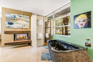 Interior - One-of-a-kind luxury home with private pool & spa, WiFi, AC & on-site ruins (Palm Springs)