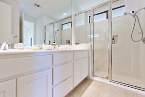 Shower, hair dryer, towels - Lavish condo on 14th tee of Arnold Palmer course at PGA West (La Quinta)