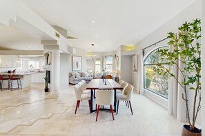 Interior - Luxury home w/ private pool & optional pool heat, rooftop patio & mountain views (Fountain Hills)