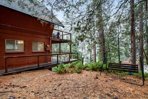 Terrace/patio - Beautiful, dog-friendly cabin with large decks, forest views, jetted tub, & more (Idyllwild)