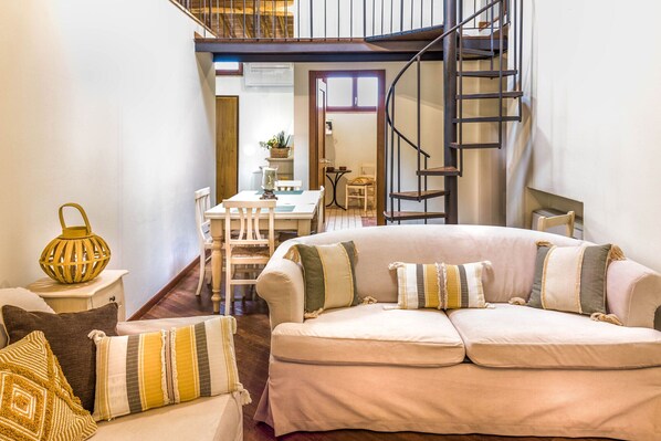 Smart TV - Apartment "Il Campo", in the center of Siena, a few steps from Piazza del Campo (siena)