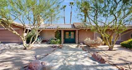 Beautifully Remodeled Mid-Century Modern Home with Private Heated Pool & Spa