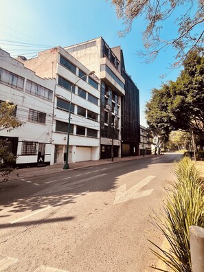 Exterior - Centrally located and walkable CDMX, everything within walking distance. (Ciudad de México)
