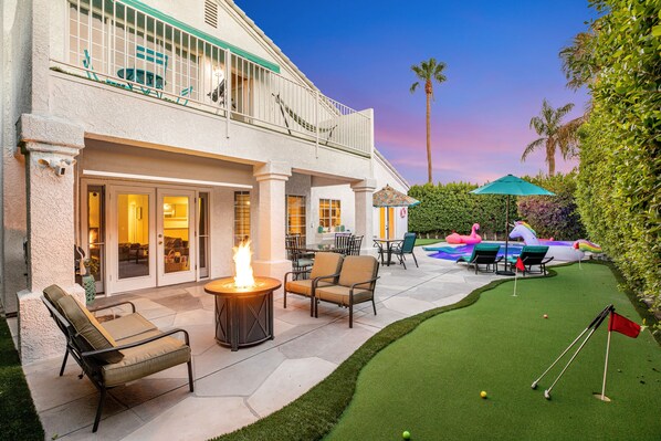 Terrace/patio - Desert Delight | Corner Lot, Pool & Spa | Putting Greens & Hammock (Palm Desert)