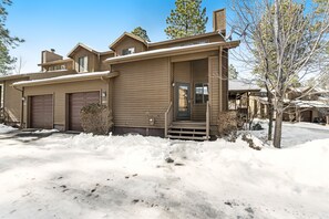 Exterior - Peaceful retreat with covered porch, washer/dryer - golf/hiking (Pinetop)