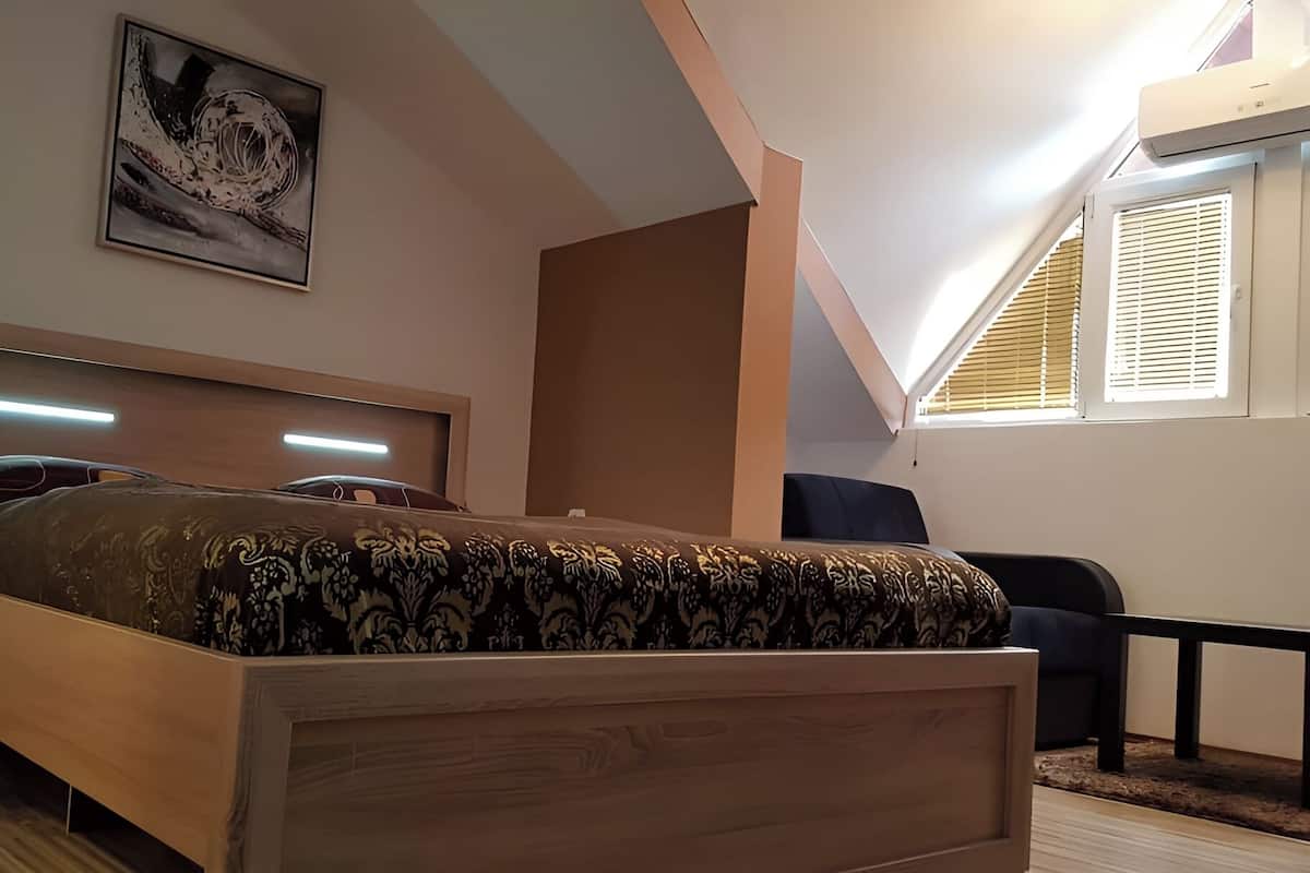 Standard Apartment, City View | In-room safe, desk, blackout drapes, soundproofing